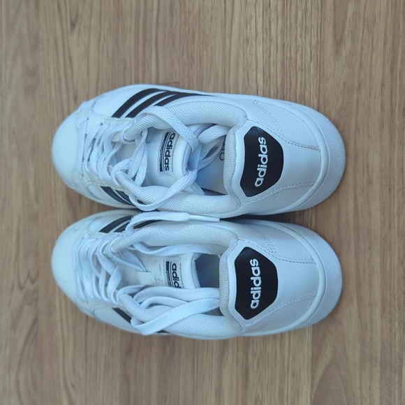 Adidas Shoes sneakers Size 8.5 - Picture 3 of 7